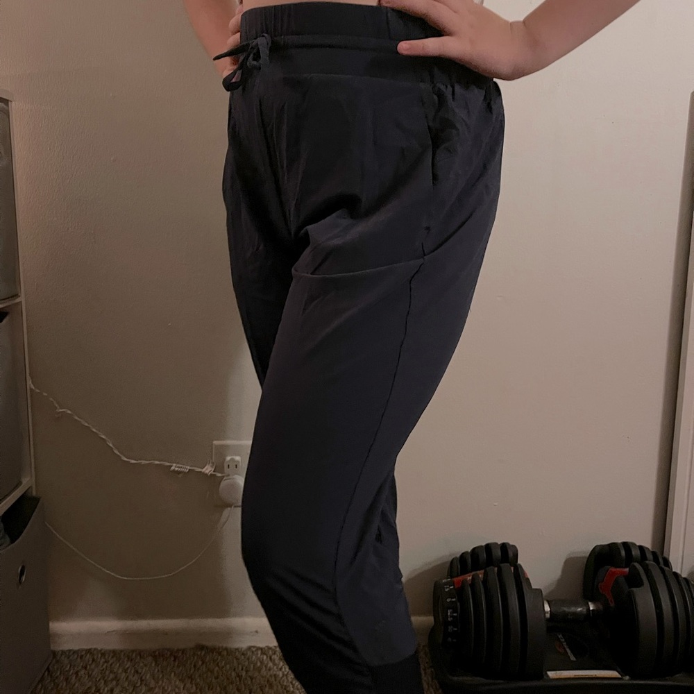 All In Motion Cropped Joggers